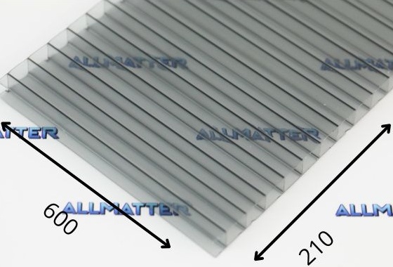 Poliwęglan komorowy dymiony szary o wymiarach 600x210 mm