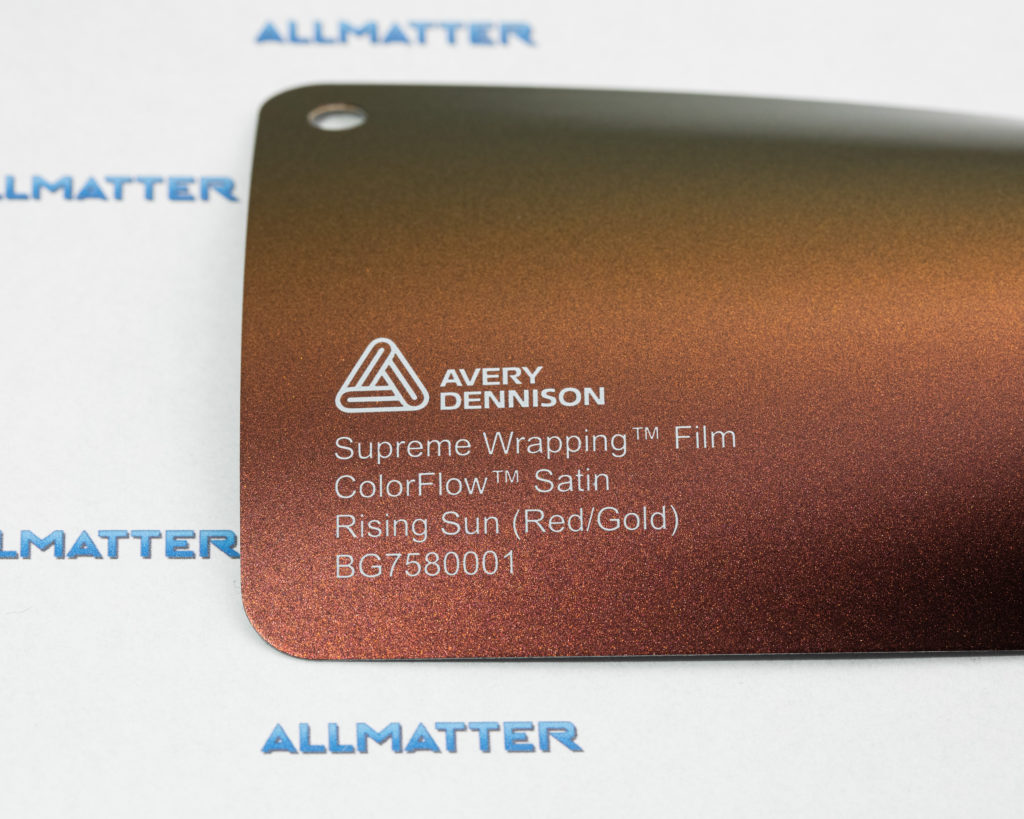 Próbka folii Avery ColorFlow Satin w kolorze Rising Sun (czerwono-złotym)