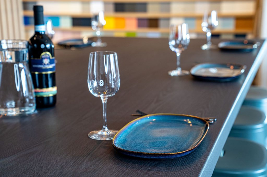 Folia architektoniczna na blaty CoverStyl Faded Grey HR-CT58