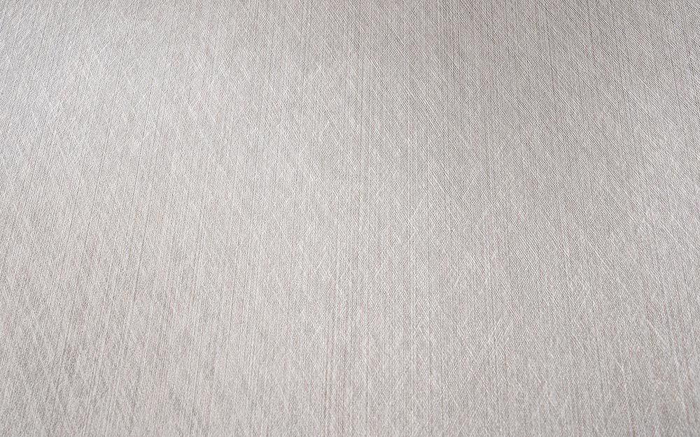 Srebrna, drapana folia architektoniczna w odcieniu champagne